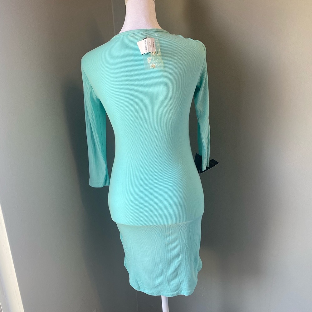 Bebe | Yummy Rib Henley Dress | New ✨✨ - Picture 5 of 7